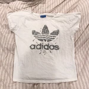 Adidas T shirt